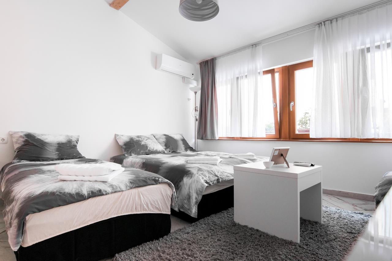 Adna & Amna Apartment Sarajevo Buitenkant foto