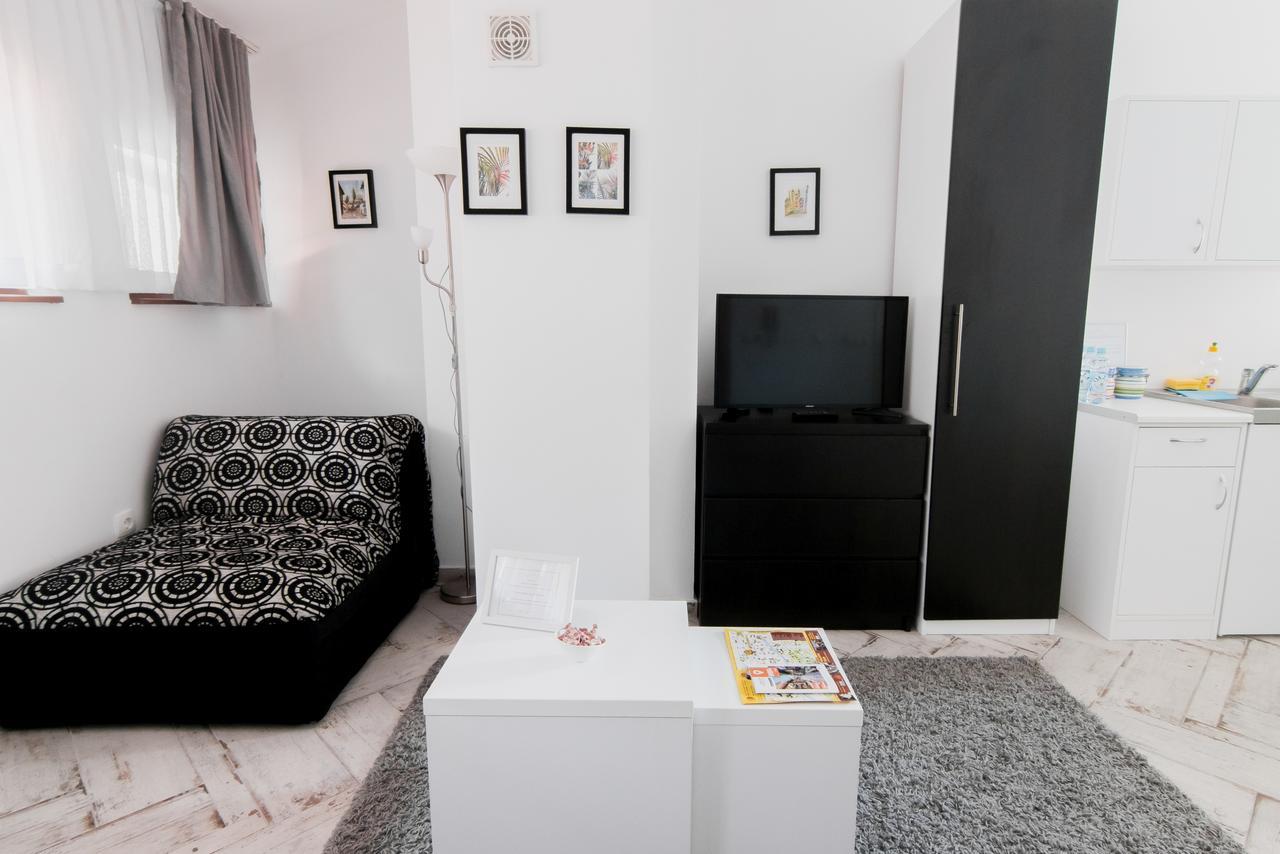 Adna & Amna Apartment Sarajevo Buitenkant foto